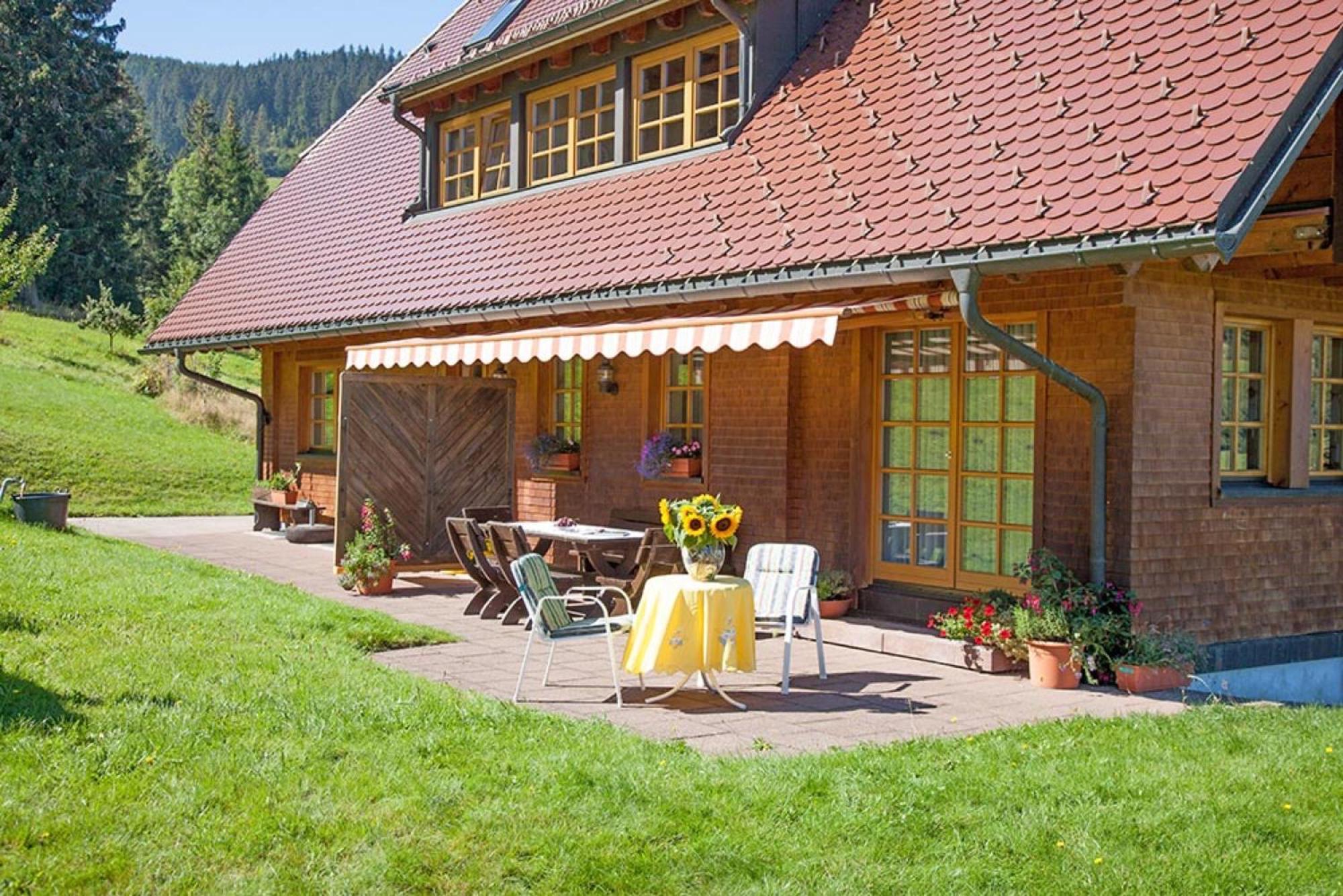 Ferienhaus Esche Hinterzarten Luaran gambar